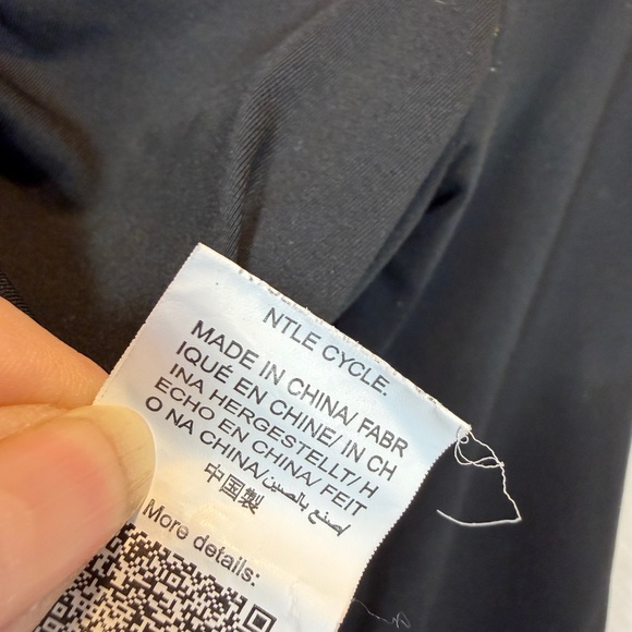 Shein Cropped Top Womens Size Large Black Cut out 90s Long Sleeve Goth Grunge - Picture 5 of 9